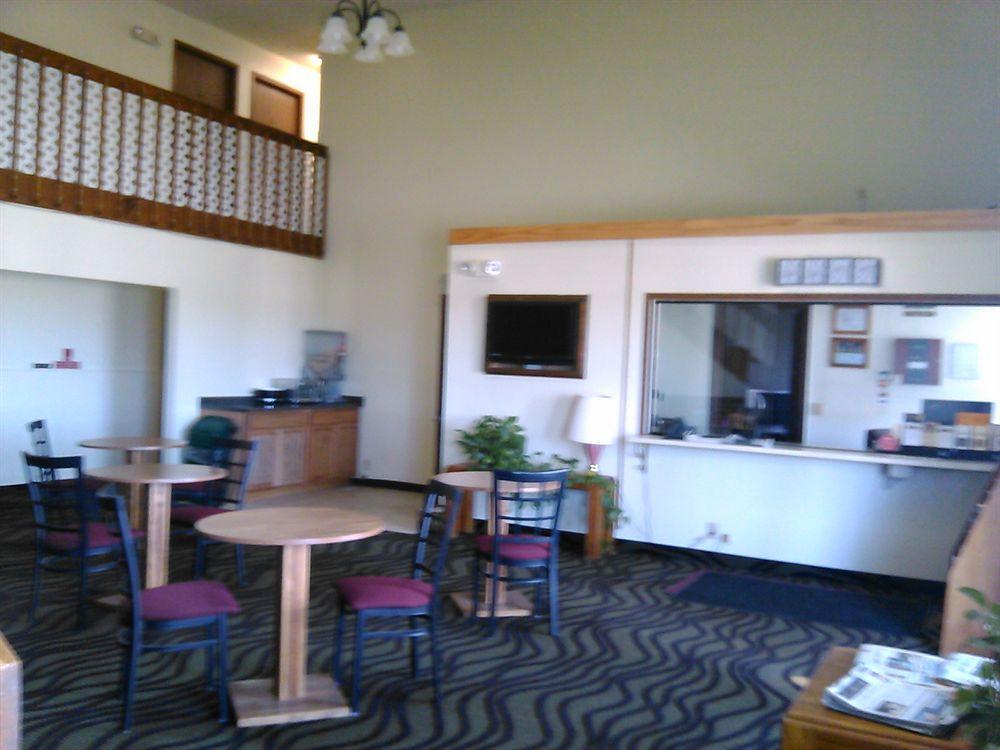 Econo Lodge La Junta Exterior photo